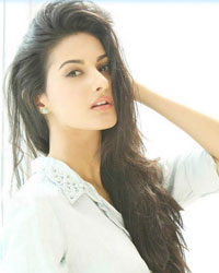 Amyra Dastur